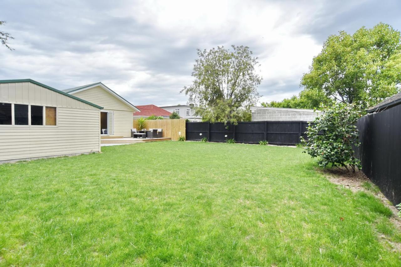 Weston Villa - Spacious & Family Friendly - Bookahome Christchurch Eksteriør billede